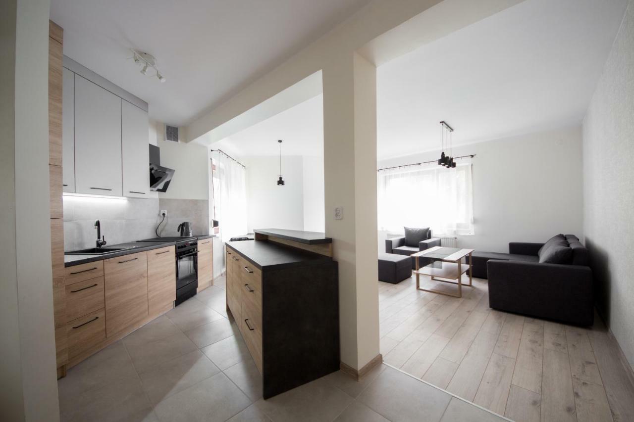 Apartament Zebcowska Ostrow Wielkopolski Exterior photo