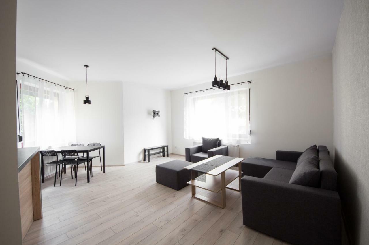 Apartament Zebcowska Ostrow Wielkopolski Exterior photo